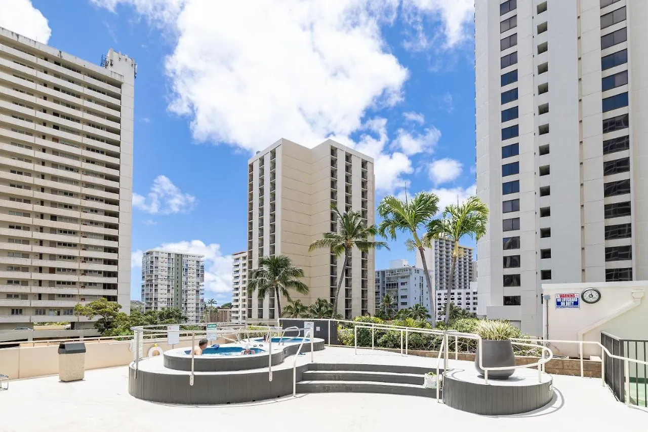 Appartamento Waikiki Banyan Cozy Condo Suite - Ocean View With Free Parking! Honolulu