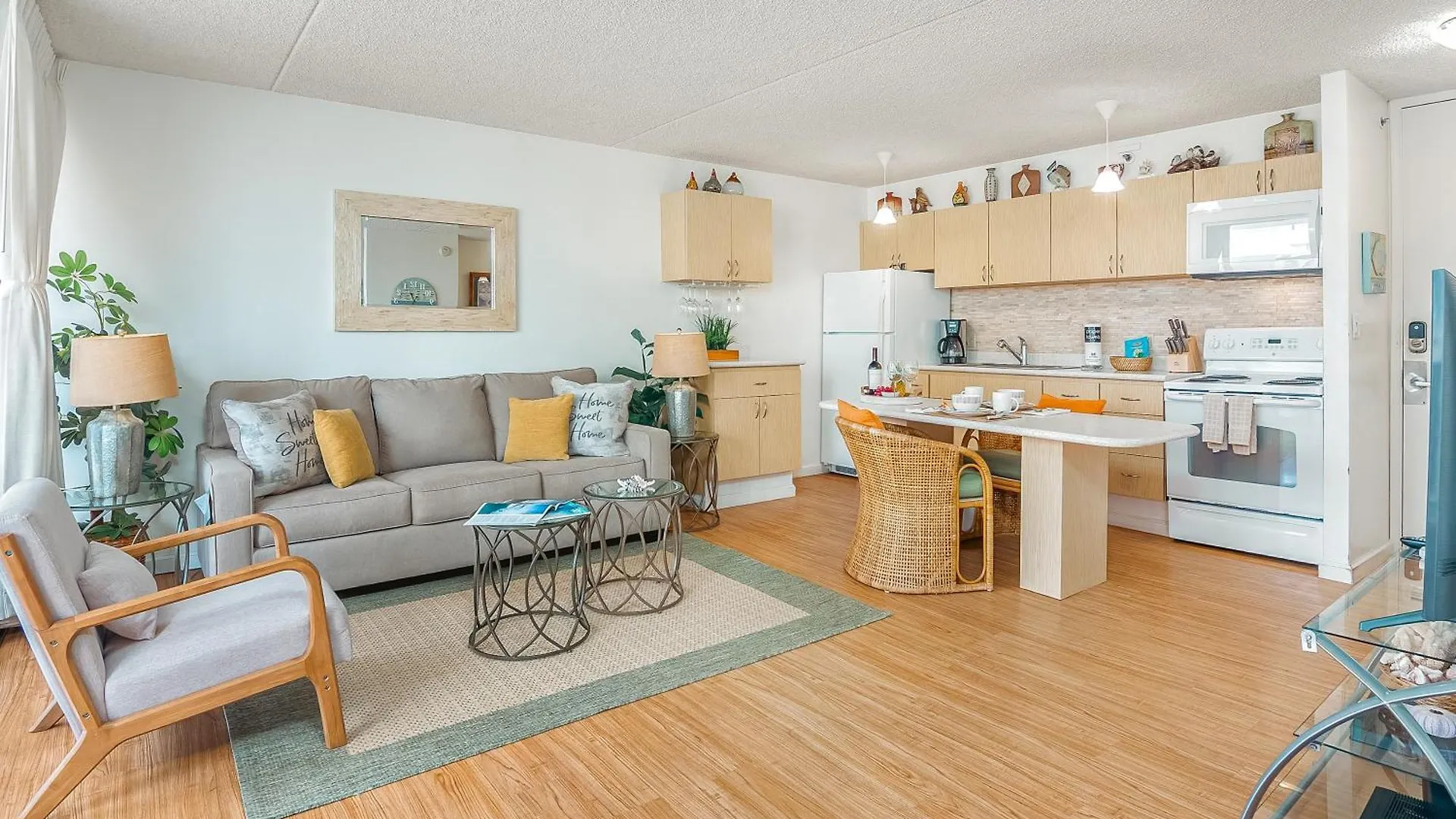 Apartment Waikiki Banyan Cozy Condo Suite - Ocean View With Free Parking! Honolulu