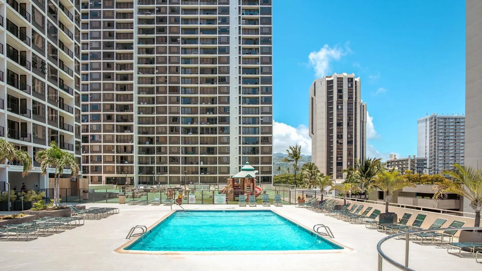 Apartment Waikiki Banyan Cozy Condo Suite - Ocean View With Free Parking! Honolulu United States